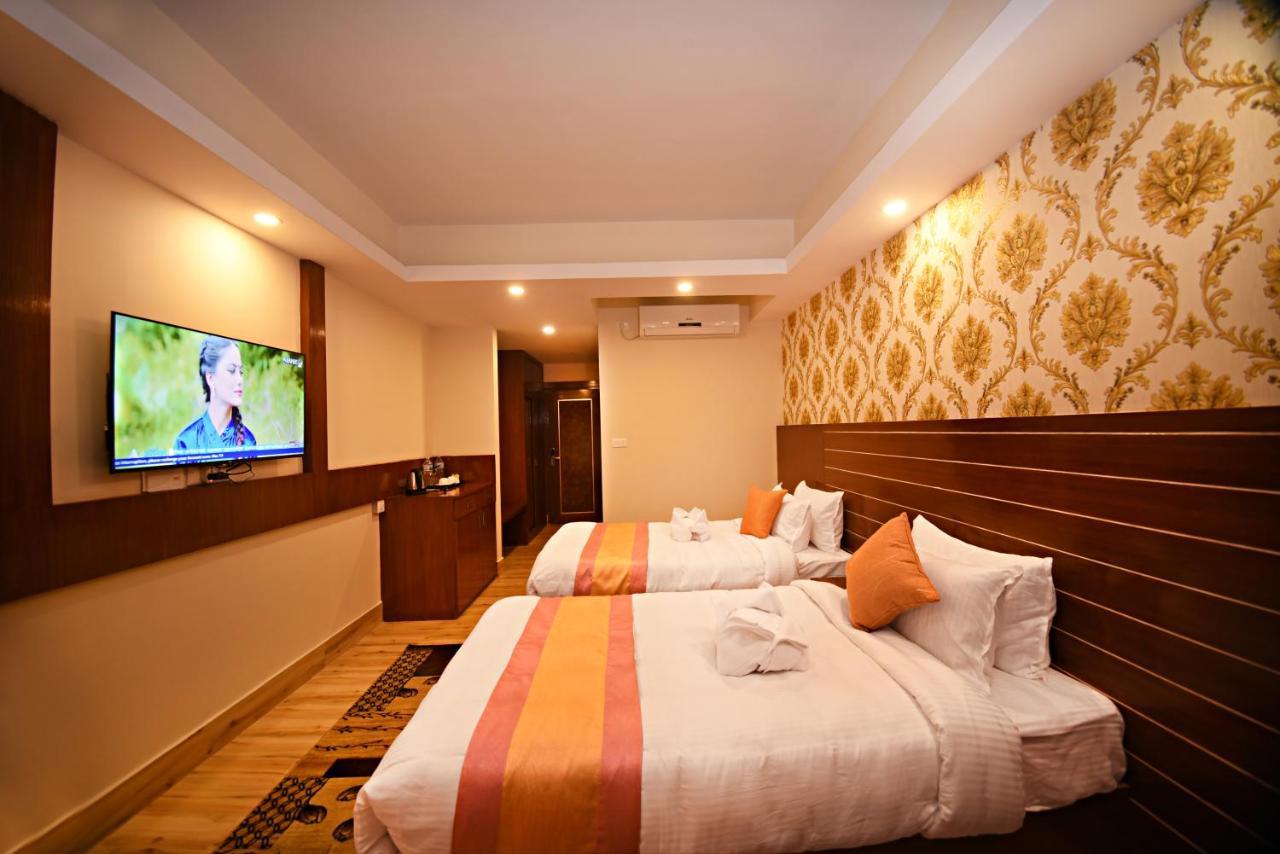 Hotel Simal กาฐมาณฑุ ภายนอก รูปภาพ