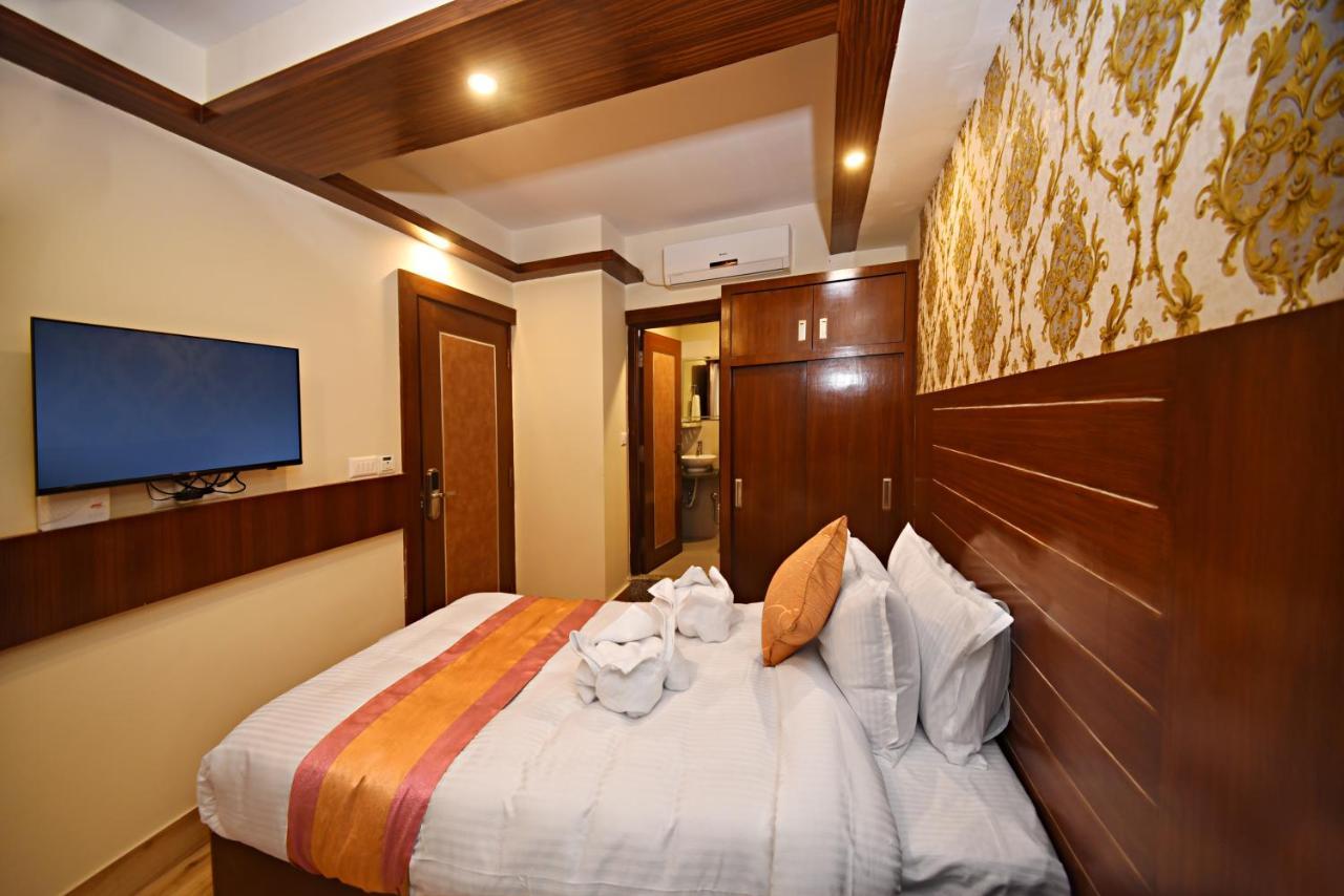 Hotel Simal กาฐมาณฑุ ภายนอก รูปภาพ
