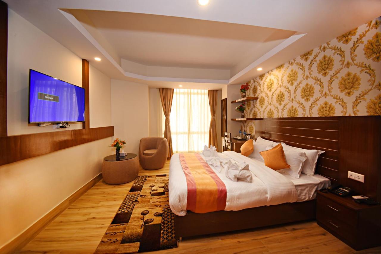 Hotel Simal กาฐมาณฑุ ภายนอก รูปภาพ