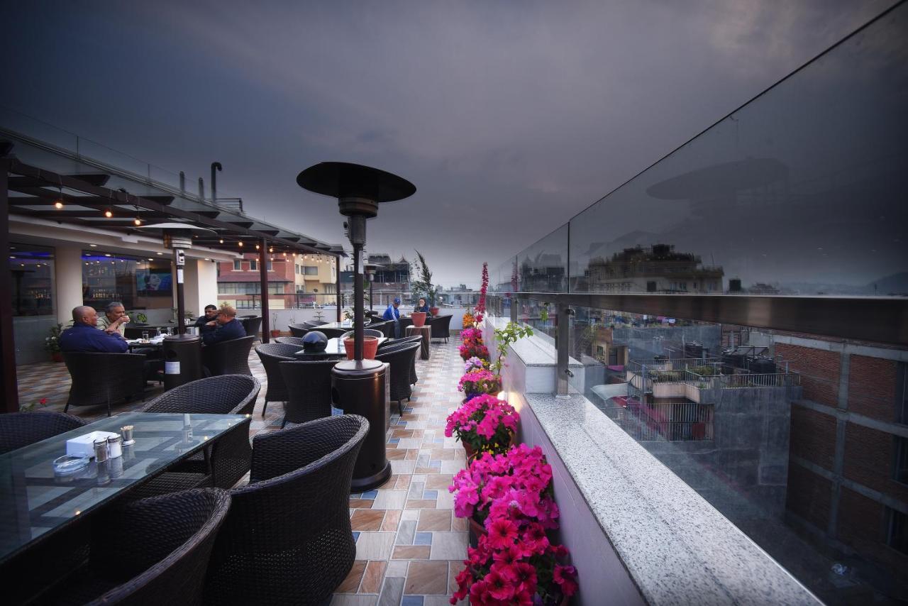 Hotel Simal กาฐมาณฑุ ภายนอก รูปภาพ