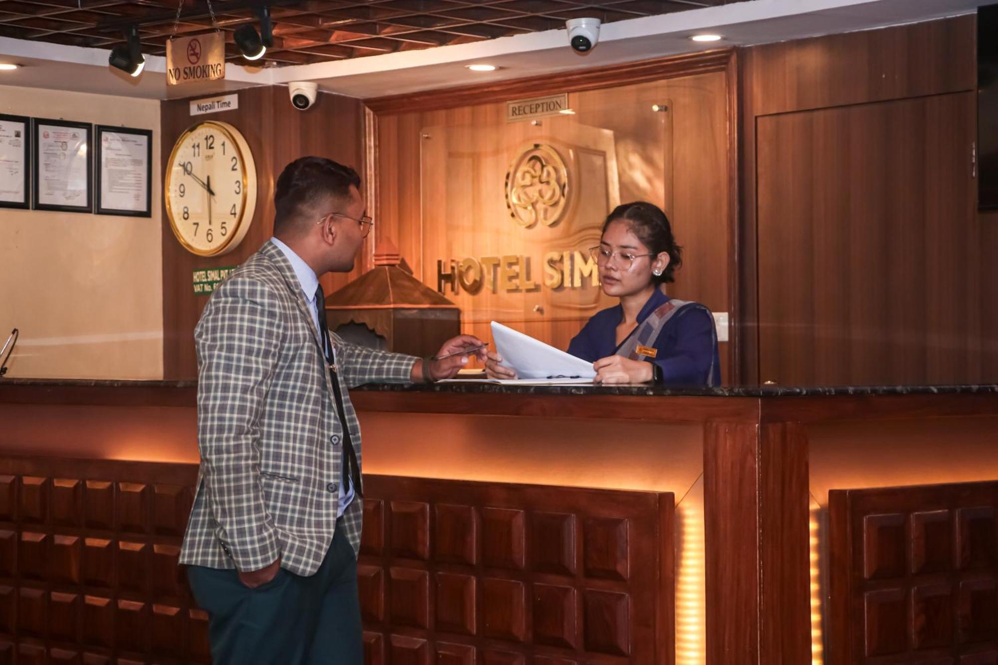 Hotel Simal กาฐมาณฑุ ภายนอก รูปภาพ