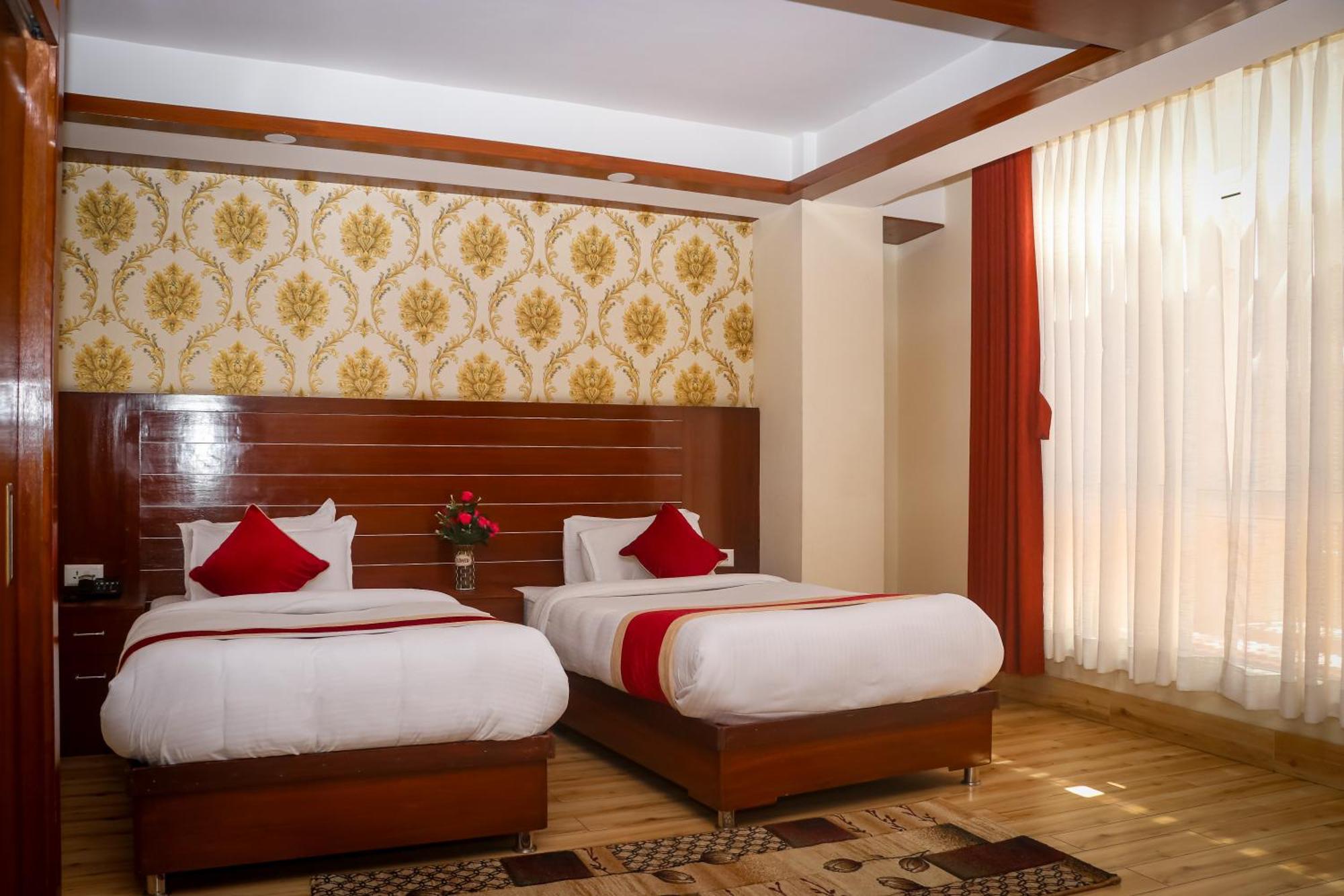 Hotel Simal กาฐมาณฑุ ภายนอก รูปภาพ